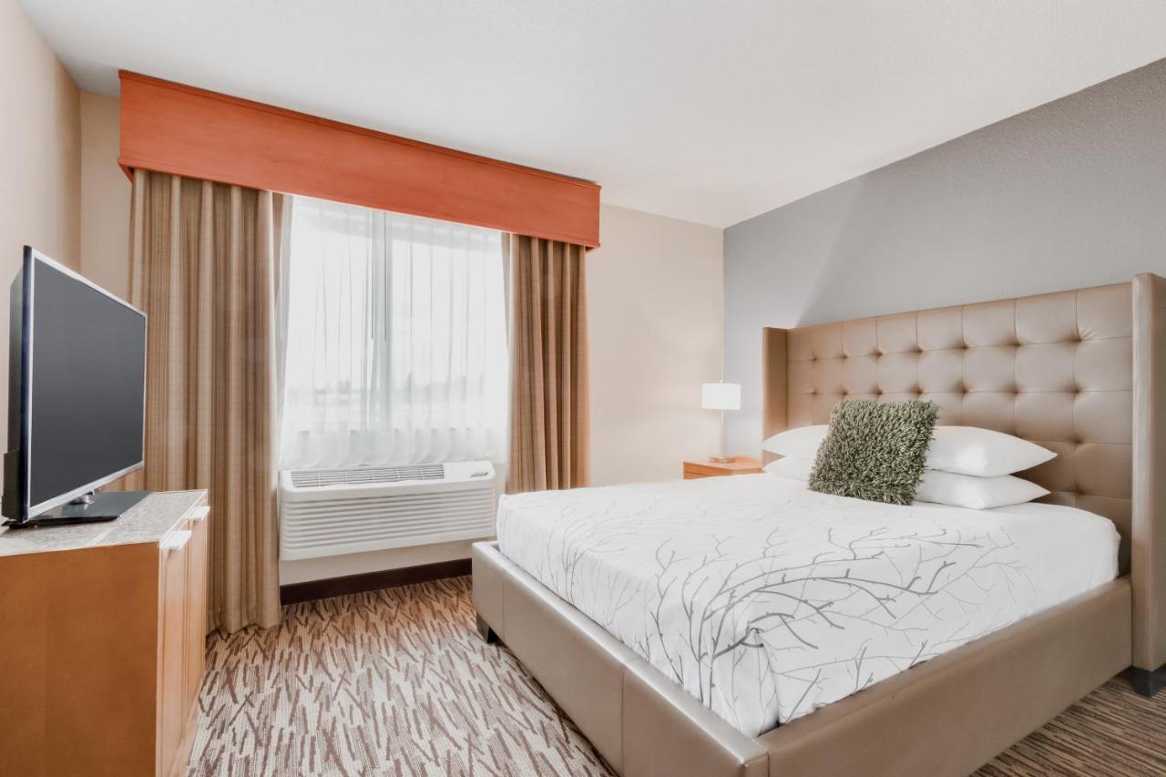 Best Western Plus Peppertree Airport Inn Ейрвей-Гайтс Екстер'єр фото